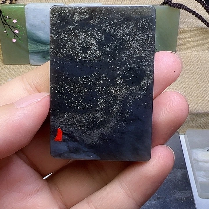 和田玉未镶嵌珠宝半成品