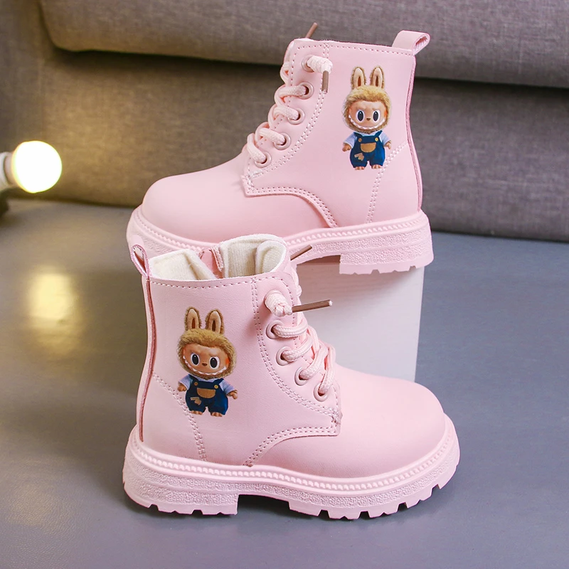 1-8岁女童鞋子软底2025秋季新款洋气女孩时尚马丁靴韩版儿童皮靴