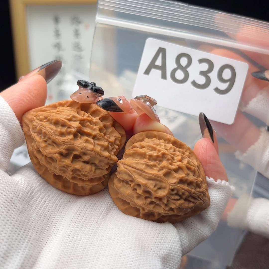 把件文玩核桃37金牛a839