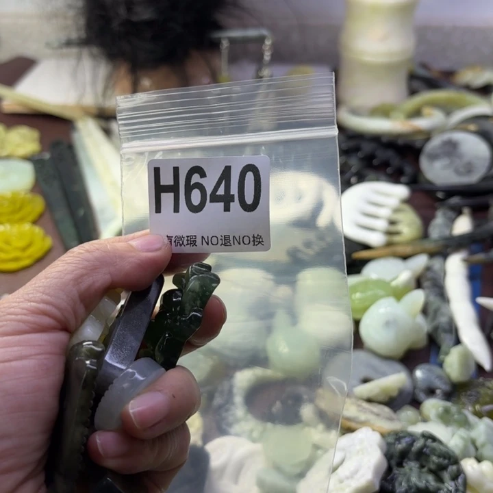 蛇纹石玉合金发饰寒***雨