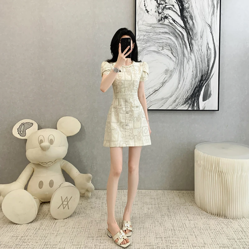 小个子法式纯色短袖夏季连衣裙女2025新款蕾丝设计感旗袍茶歇裙子