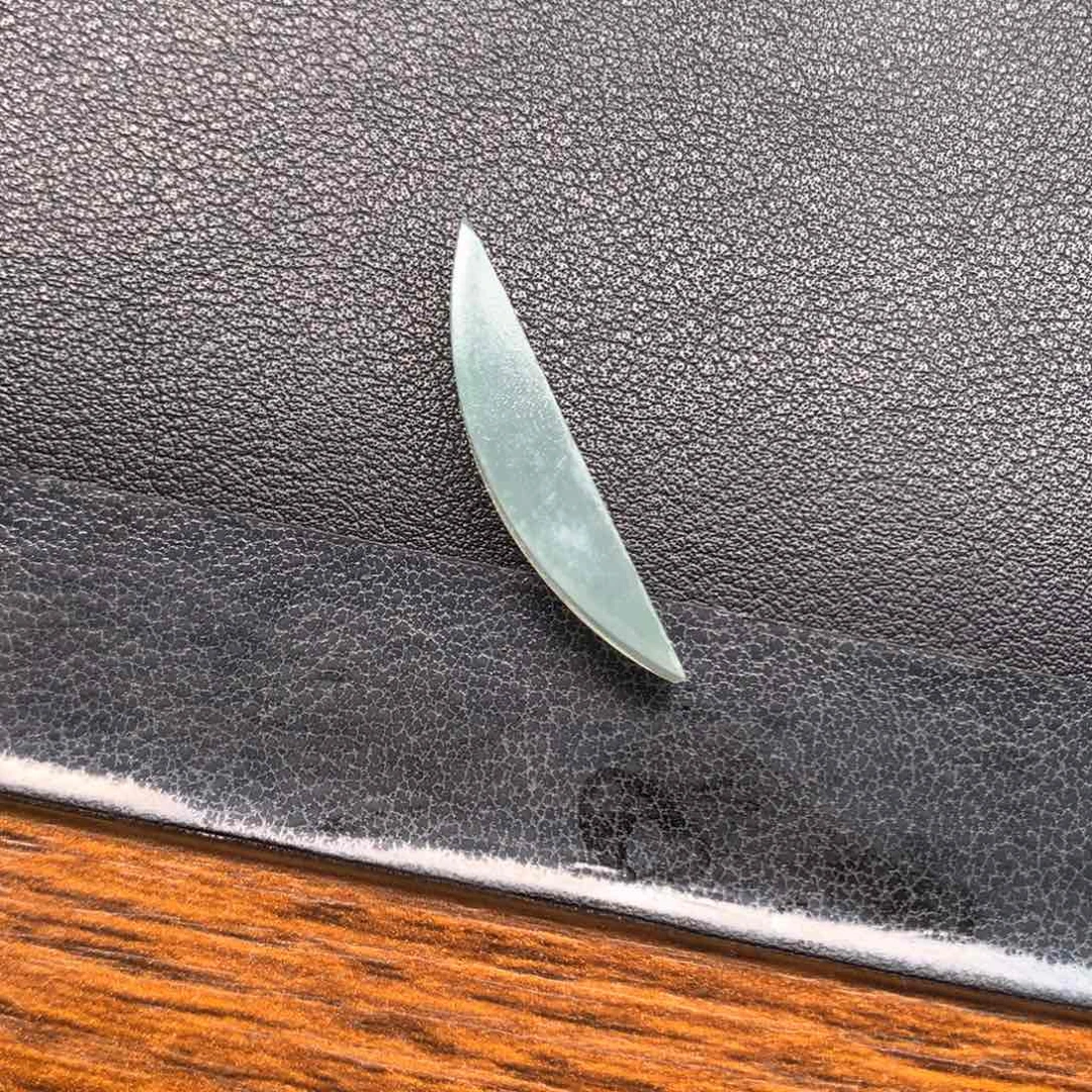 定制翡翠未镶嵌?**?随行玉兰花