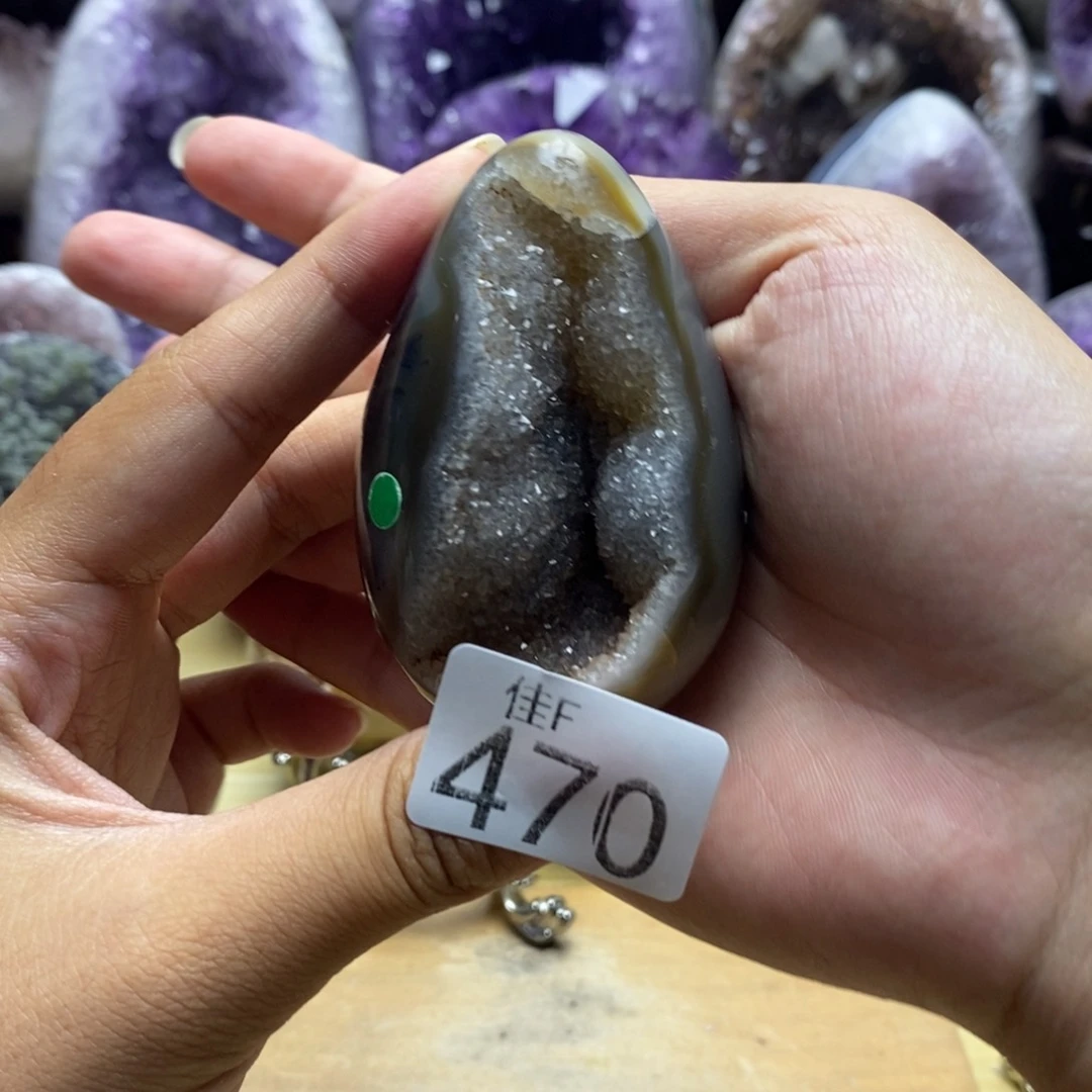 未镶嵌水晶大型摆件（非配饰）
