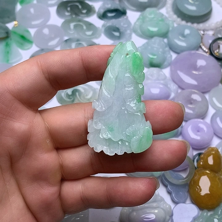 翡翠未镶嵌颈饰天然翡翠