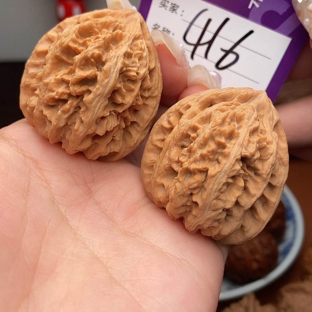 文玩核桃吊坠三阳谷39