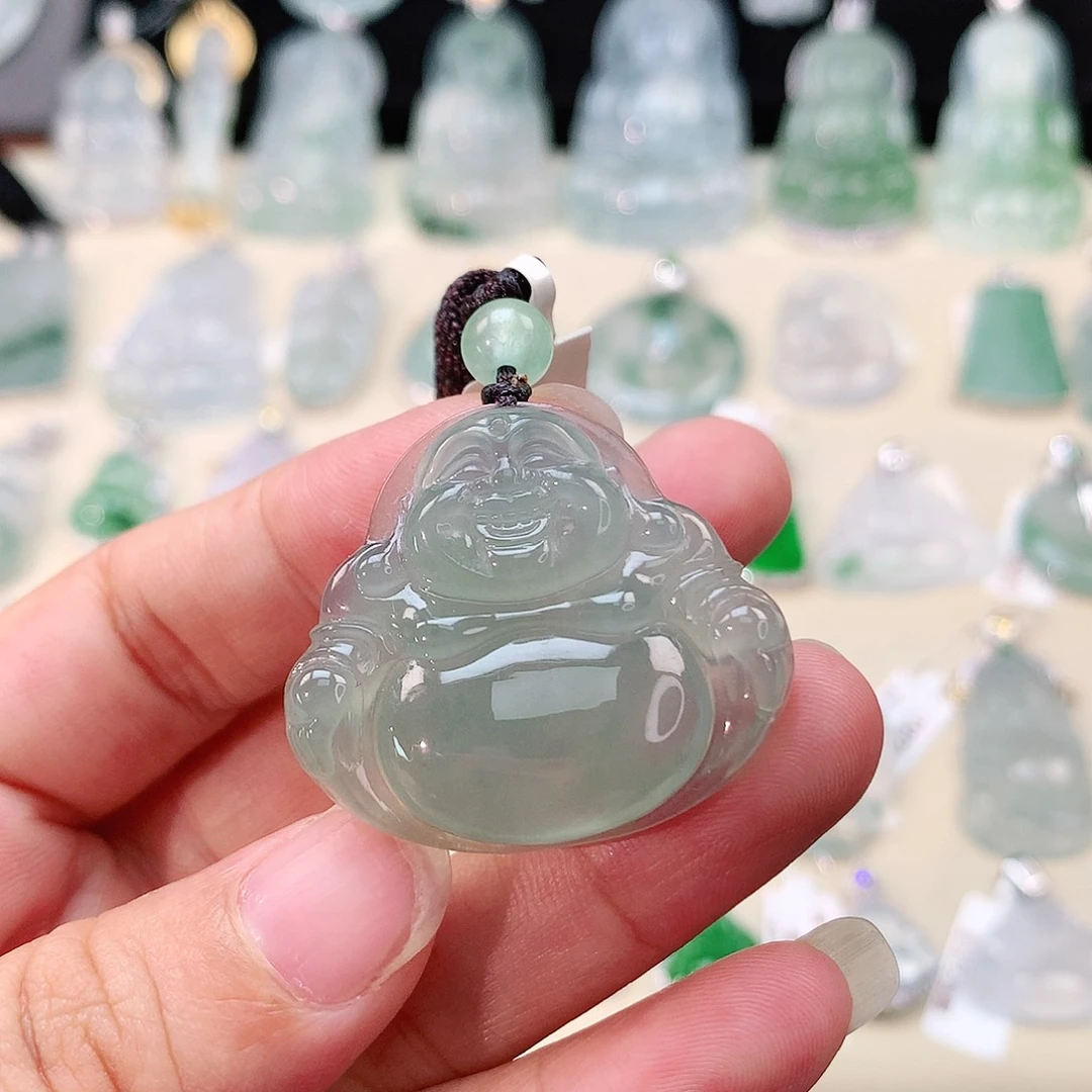 翡翠未镶嵌颈饰佛公