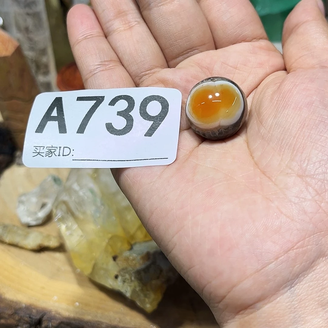 未镶嵌珠宝半成品水晶透*多样性发其一微瑕