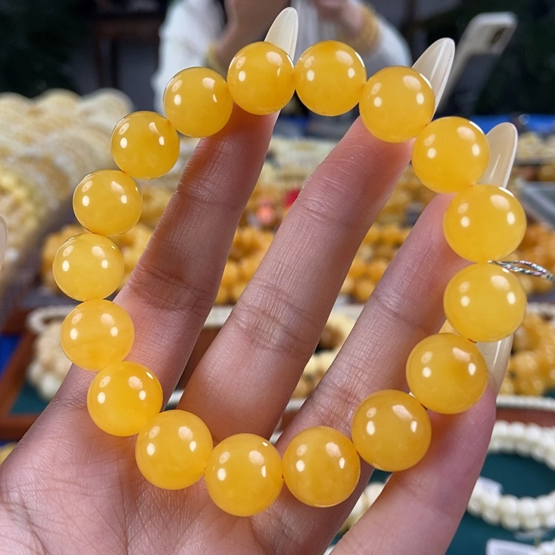 琥珀未镶嵌珠宝奇石12+ 16.95 鸡油红