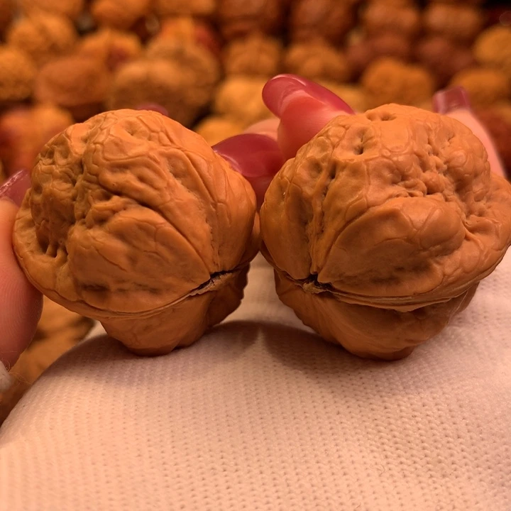 吊坠文玩核桃56………….