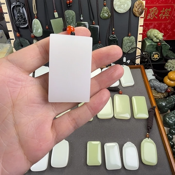 王***子玉白三五六刀无事牌