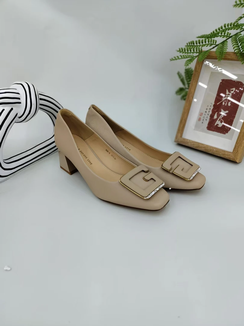 春款单鞋粗跟法式一脚蹬通勤小皮鞋方头工作鞋女555-1