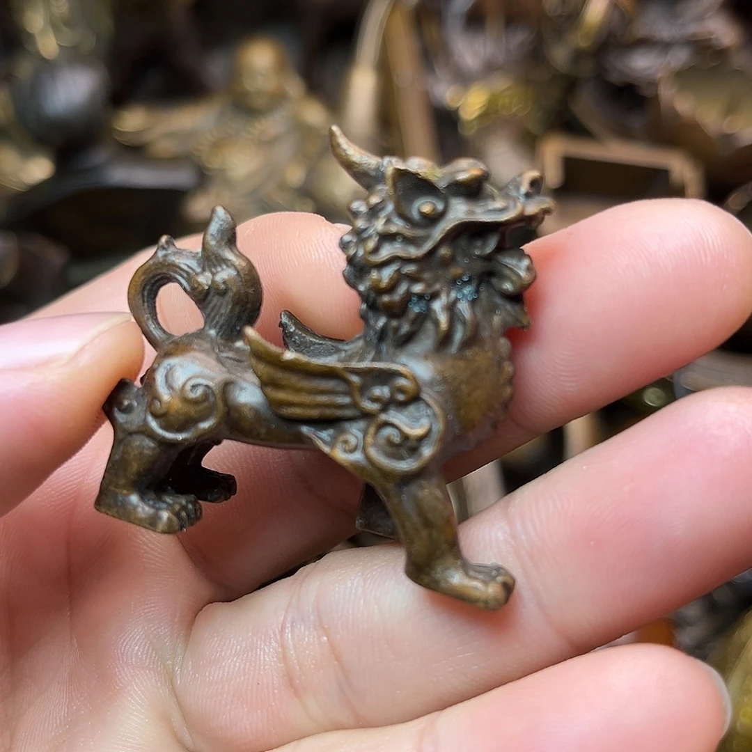 精美铜器工艺品等