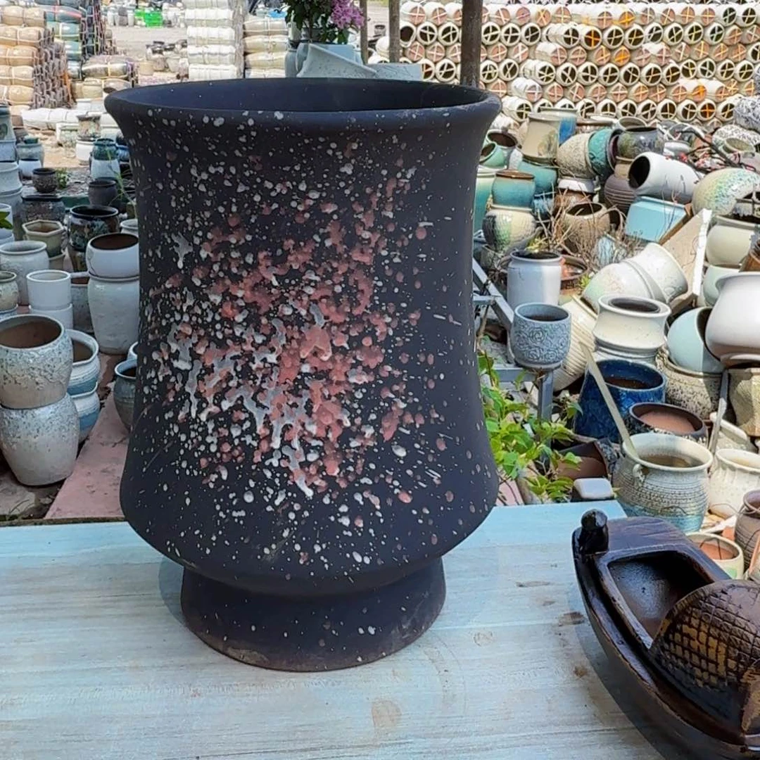 紫砂花盆口20高30（一个束腰黑色泼墨