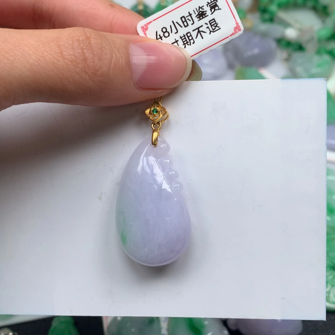 吊坠(不含链)未镶嵌翡翠