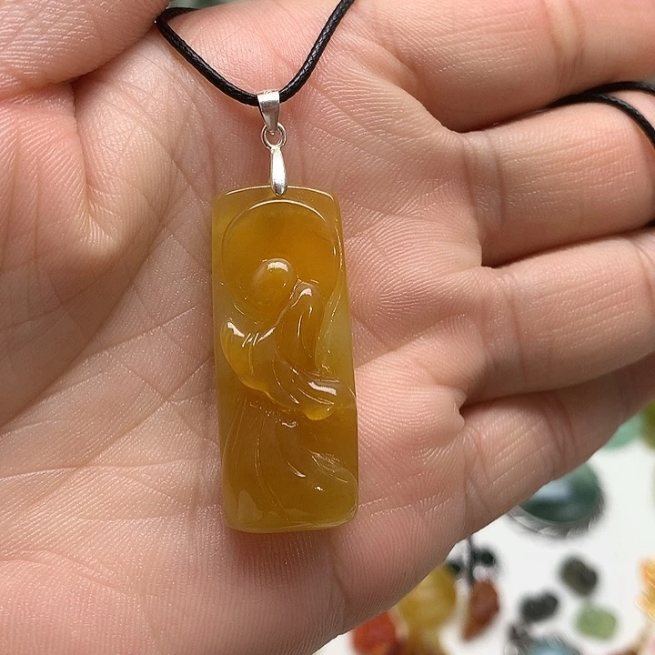 蛇纹石玉未镶嵌挂件