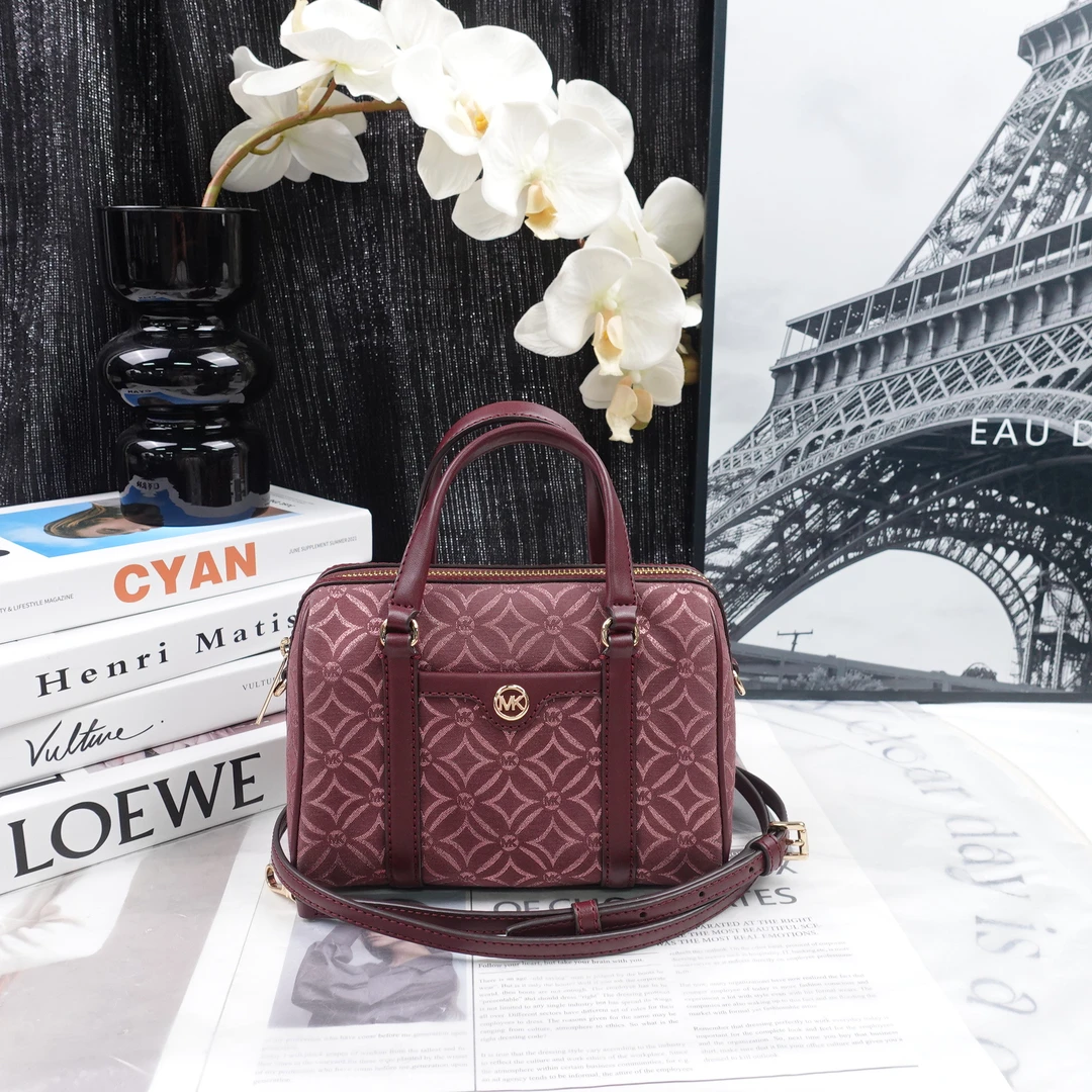 95新 MICHAEL KORS/迈克高仕 单肩包/T10240302
