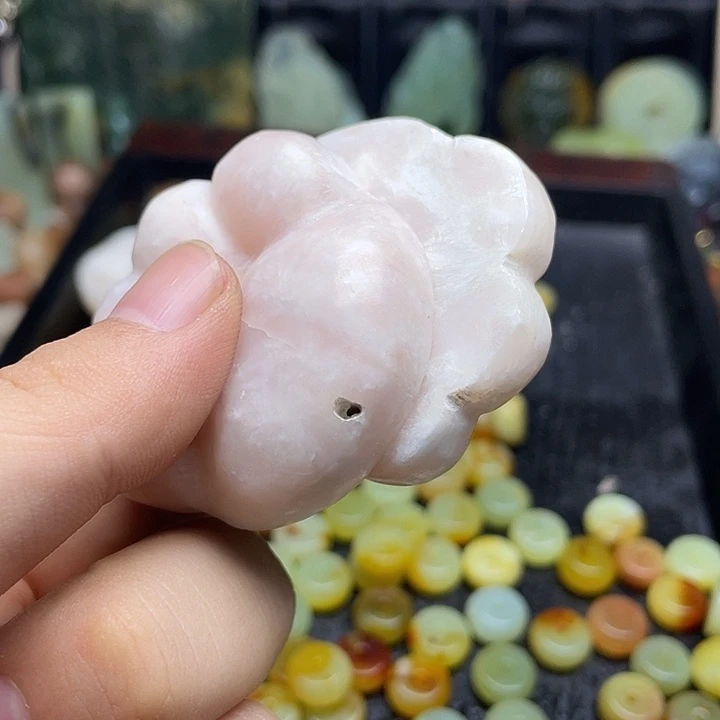 蛇纹石玉挂件足银镀金镶嵌花****重