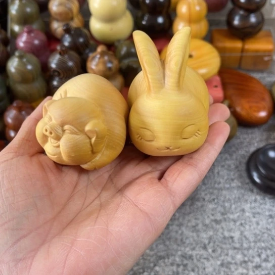 星***远大叶紫檀（黑酸枝木类）