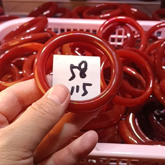 玛瑙/玉髓未镶嵌手镯