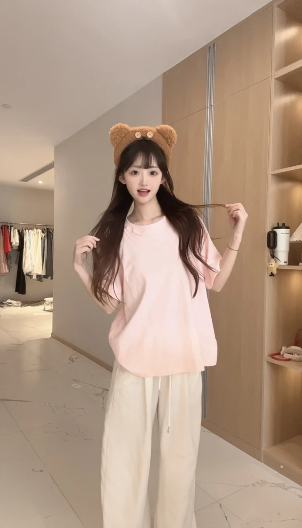 多巴胺宽松T恤2025夏季薄款慵懒风设计感chic韩系圆领纯色上衣潮