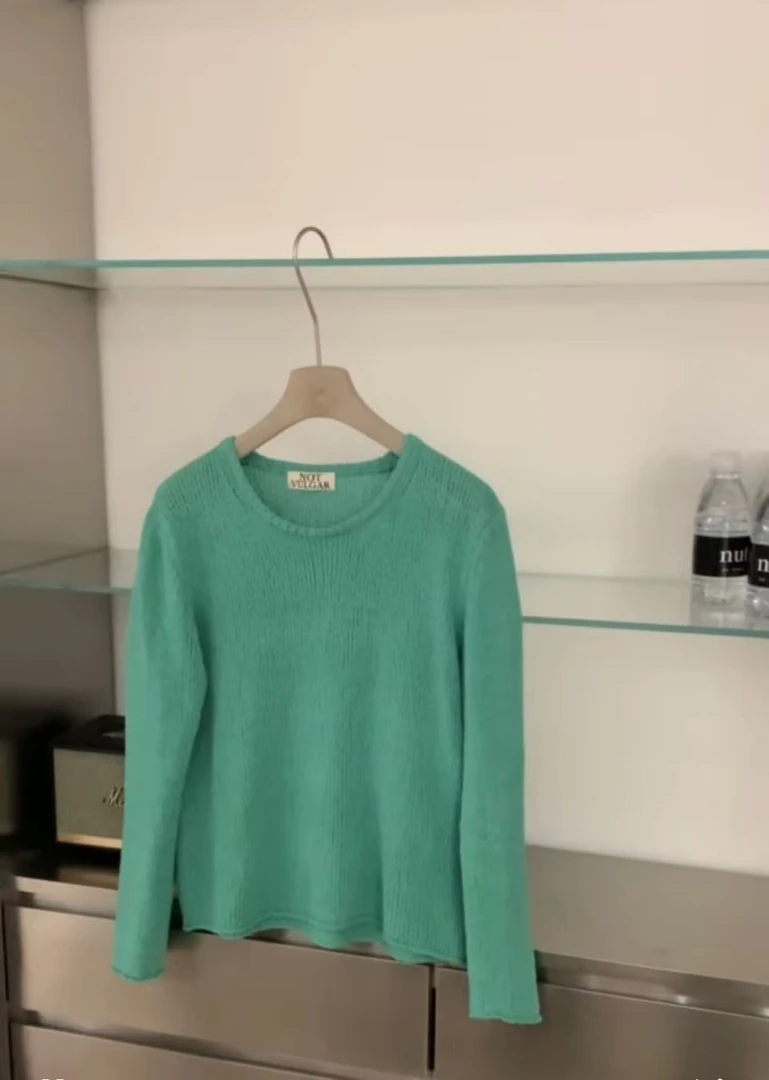 杭州NUT新款 颜色很美的薄针织衫