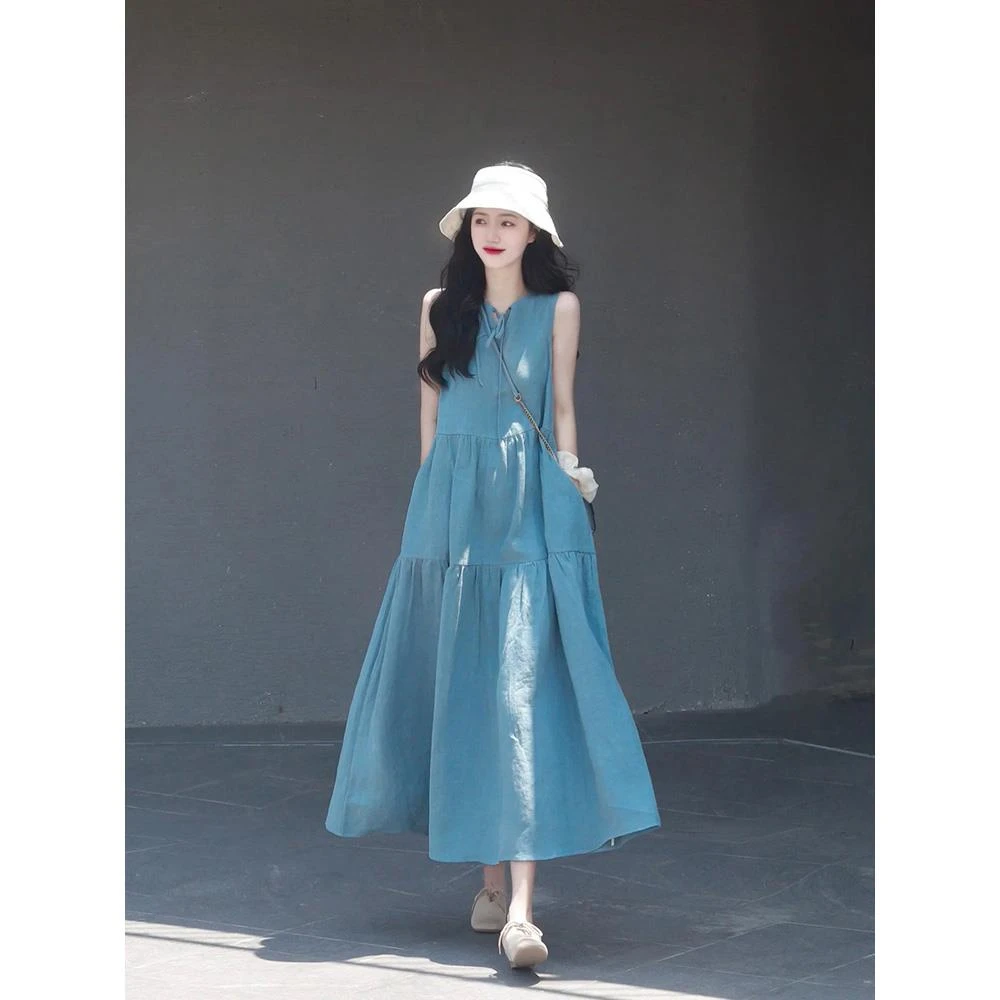 2025夏季新款吊带连衣裙小众设计高级感宽松无袖背心v领长裙子女