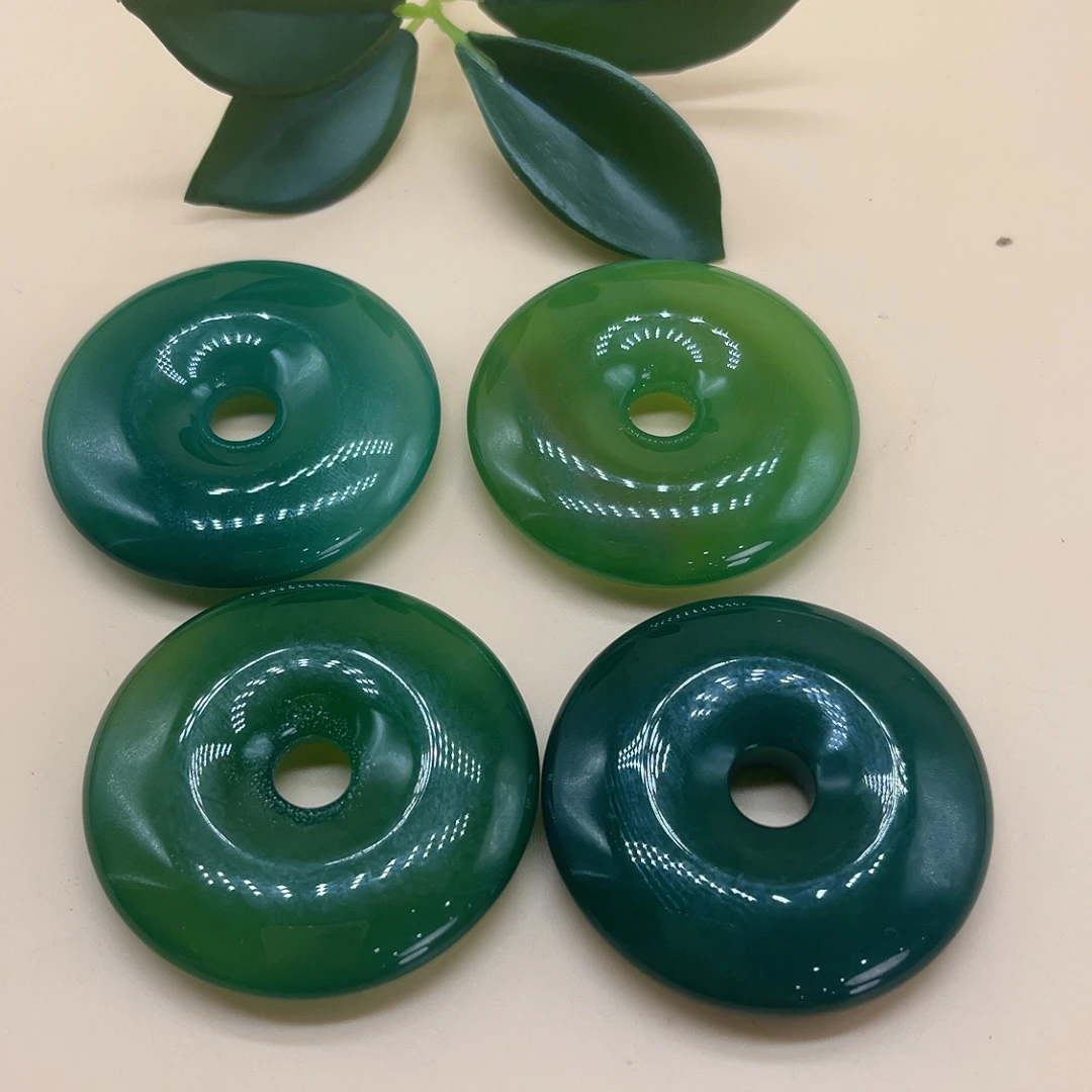 【玉美人】绿玛瑙大平安扣吊坠（拍一发一多样性发货）