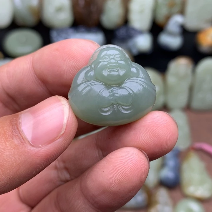 想***静和田玉（糖玉）未镶嵌颈饰