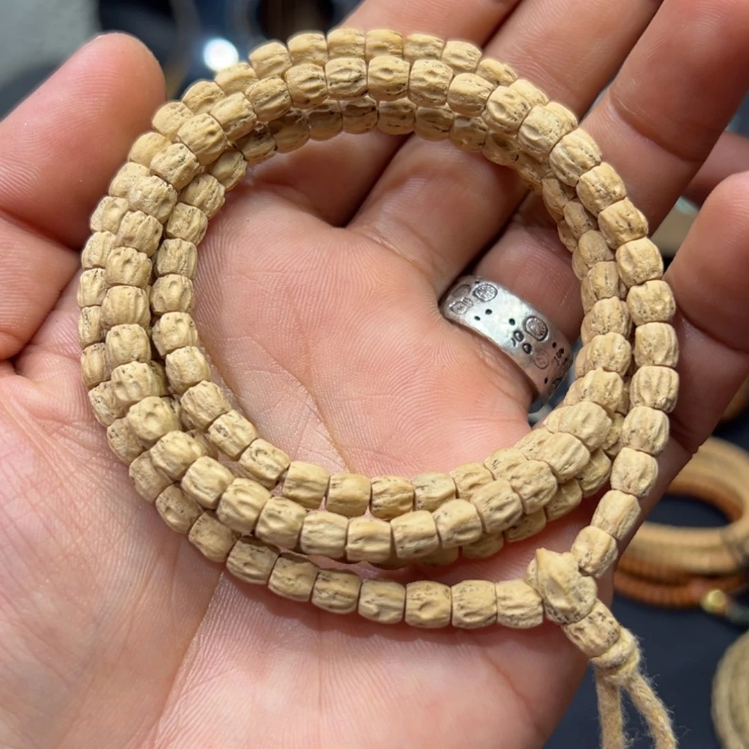 柏香籽/百香籽吊坠B60