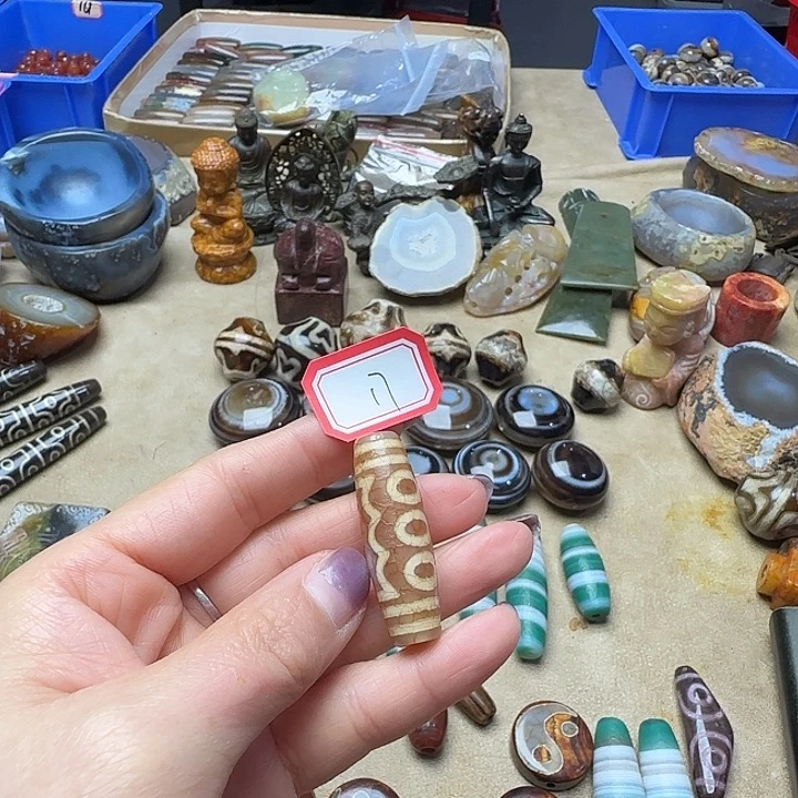 玛瑙/玉髓未镶嵌珠宝半成品17