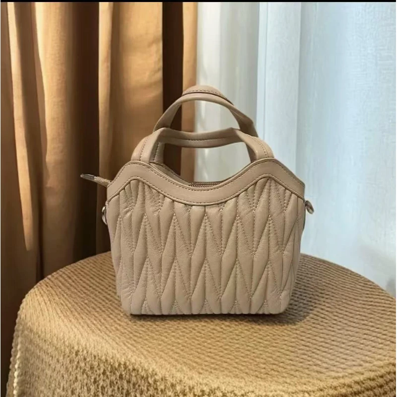 【C301-C350】2025新款时尚百搭潮流单肩斜跨手提腋下女士包包