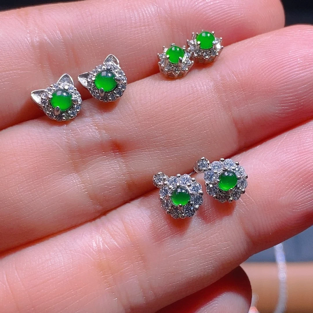 翡翠耳饰未镶嵌