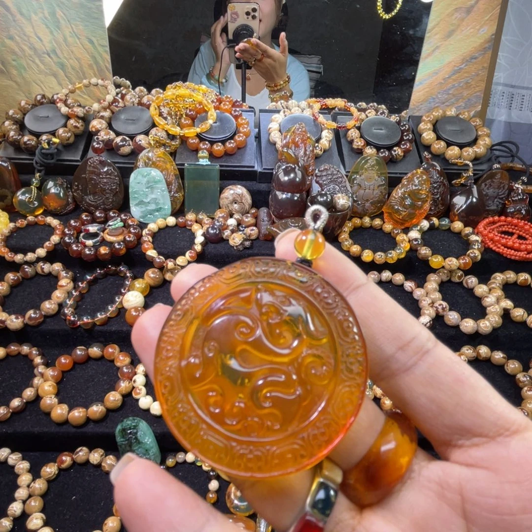 琥珀未镶嵌手串仿古龙牌