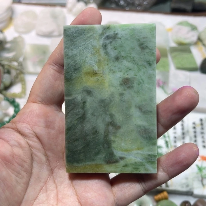 未镶嵌独山玉颈饰
