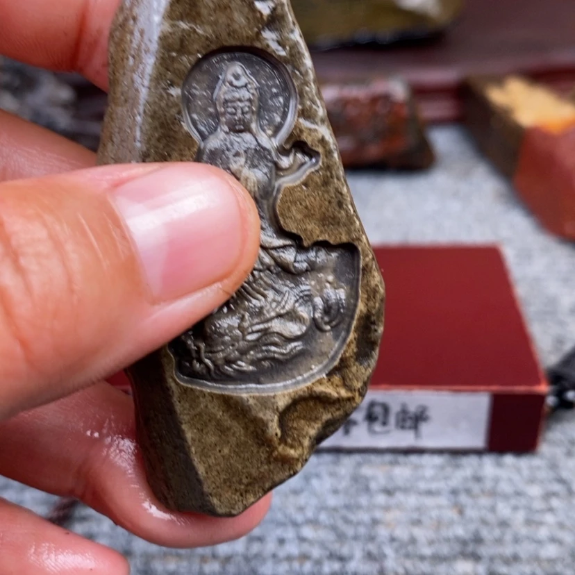 【闪购商品】原石雕刻手把件