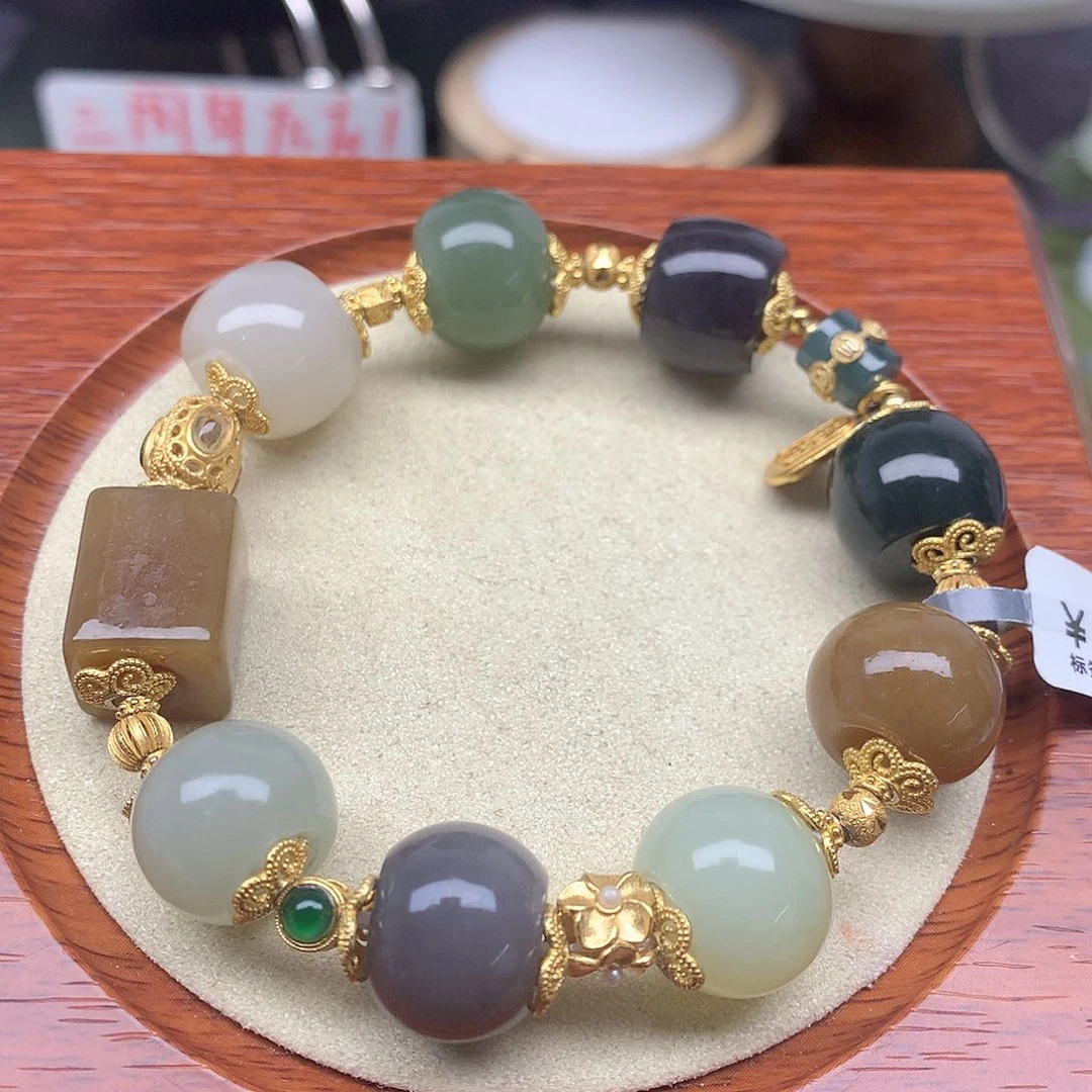 未镶嵌手链和田玉