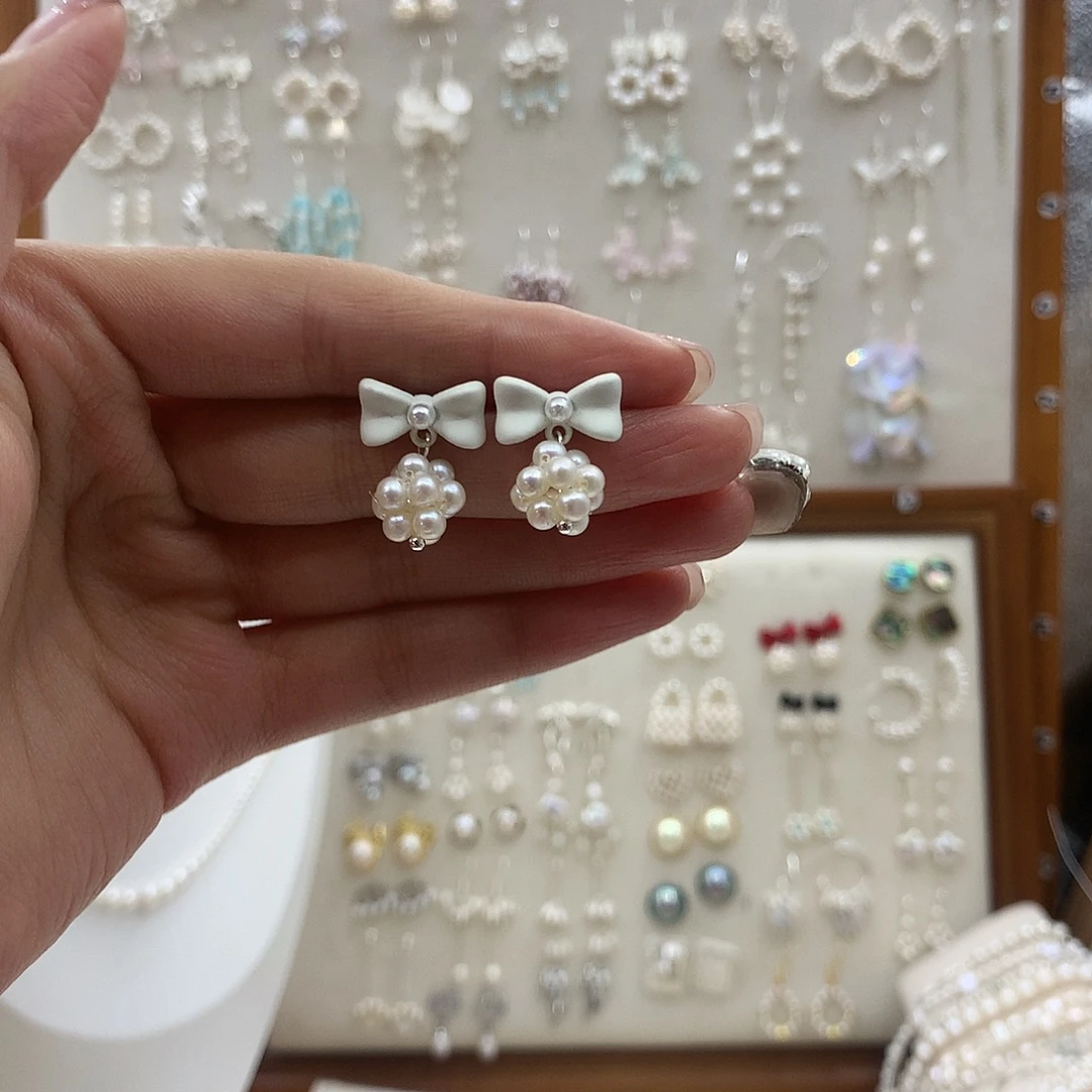 银S925镶嵌耳饰淡水珍珠
