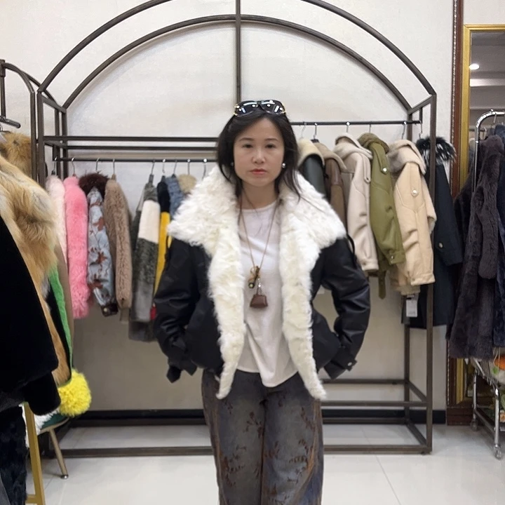 真皮皮衣皮毛一体羽绒服140斤以内备注身高体重