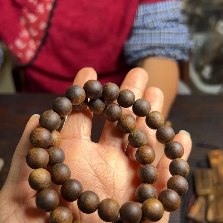 沉香手串白棋沉浮18克卡10多样性发1条