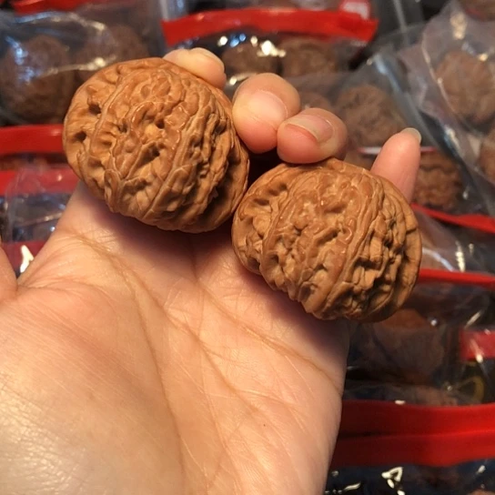 文玩核桃吊坠用****3白狮子43