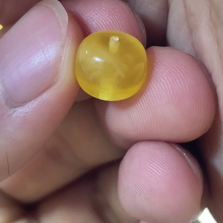 琥珀未镶嵌珠宝奇石10.5*9.0mm全品单珠不退换