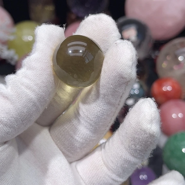 山***尚水晶珠宝半成品未镶嵌2.2