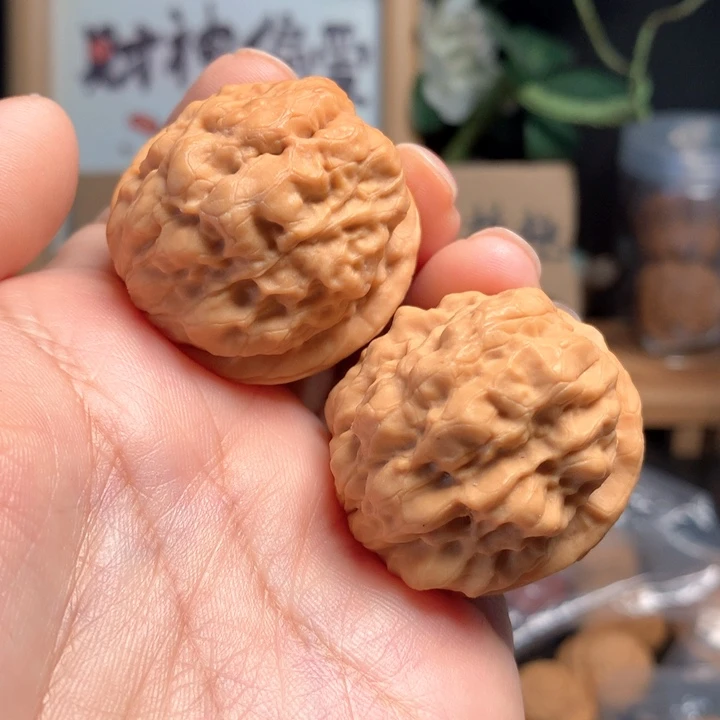 文玩核桃吊坠水晶疙瘩包41尺