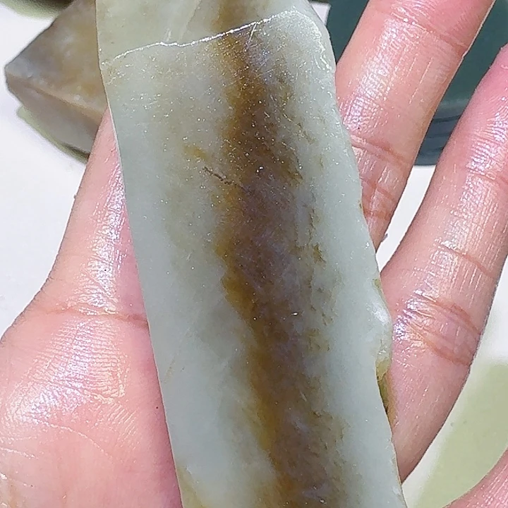 和田玉未镶嵌车挂