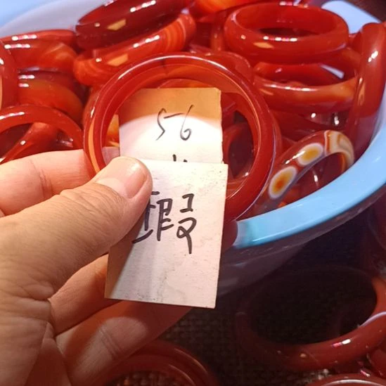 玛瑙/玉髓未镶嵌手镯