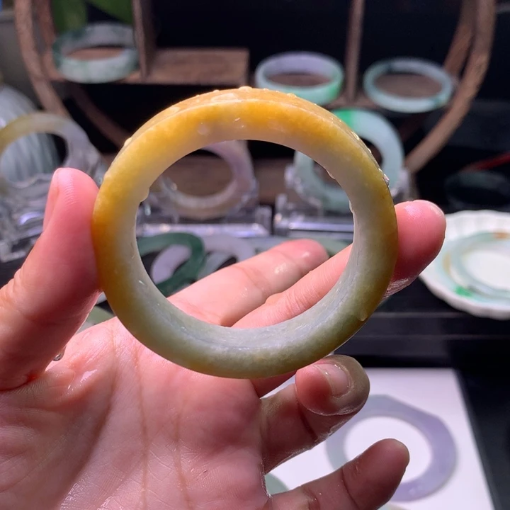 未镶嵌翡翠定制翡翠