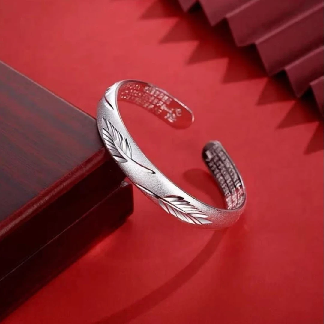 【新年福利】新款百搭气质经典一夜暴富宽面手镯开口