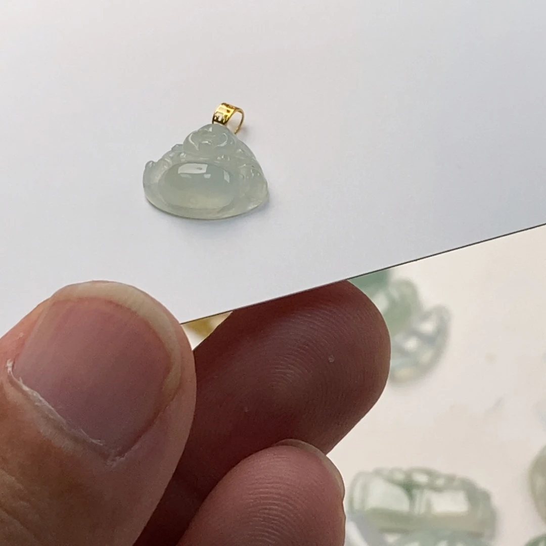 咪***宝翡翠18K金镶嵌颈饰天然