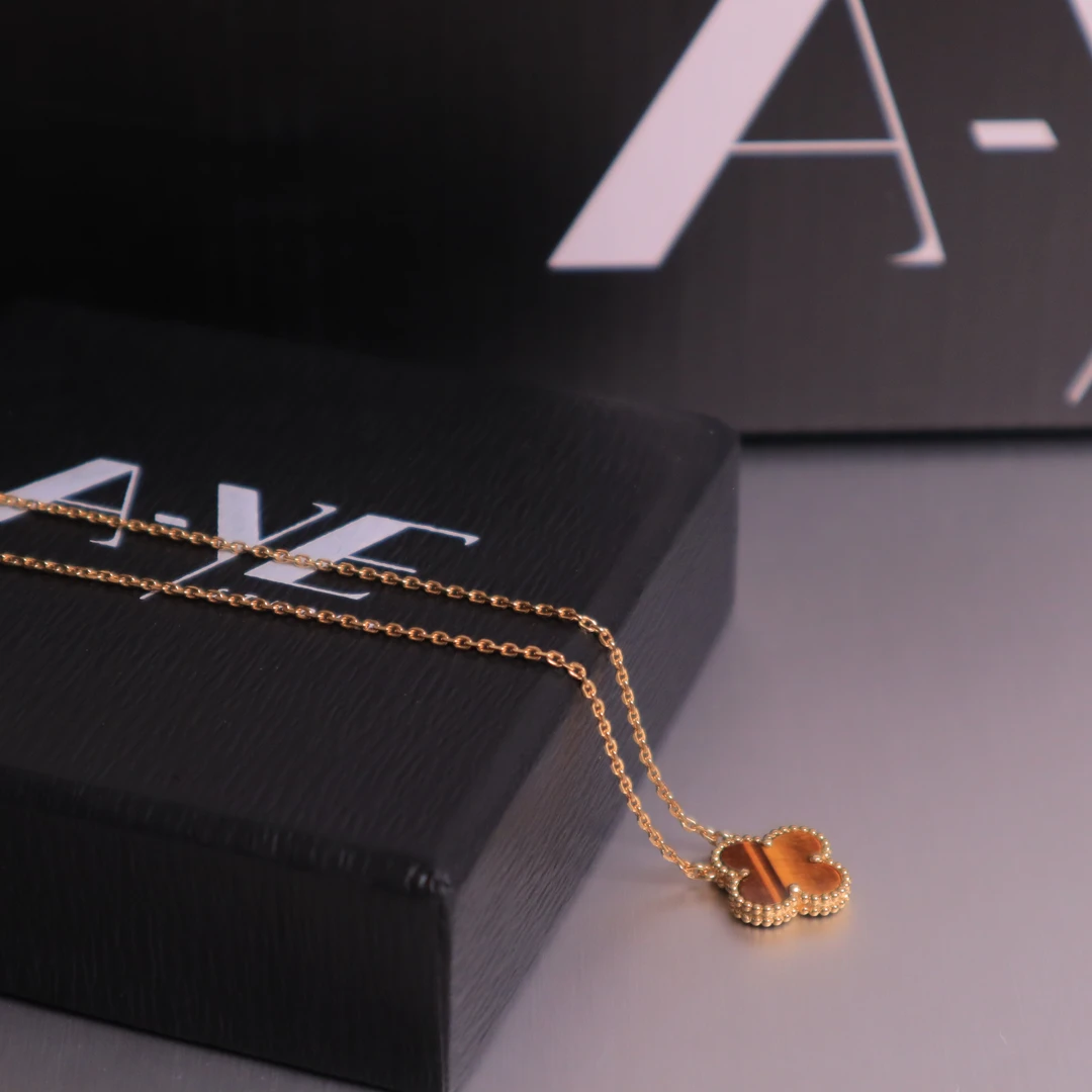 坠链均925银 花花项链（虎虎花）