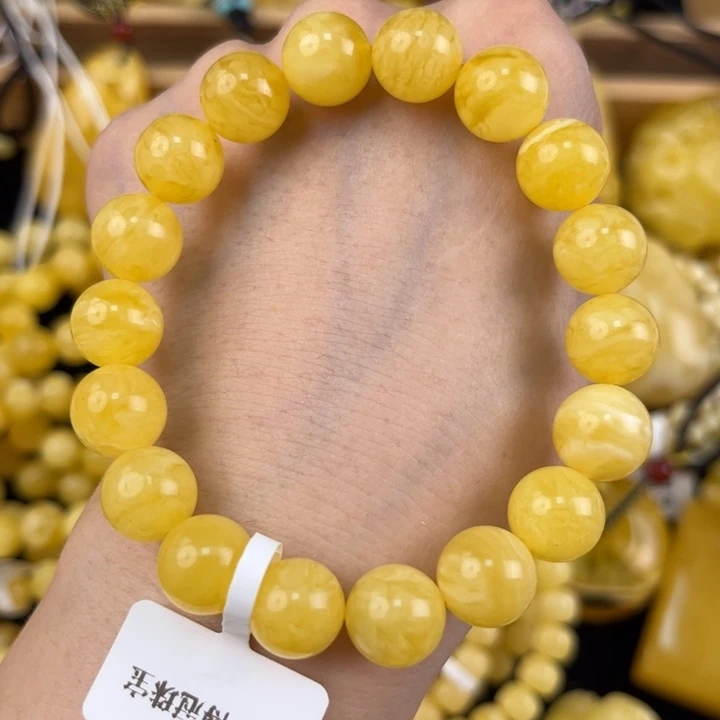 未镶嵌琥珀裸石琥珀